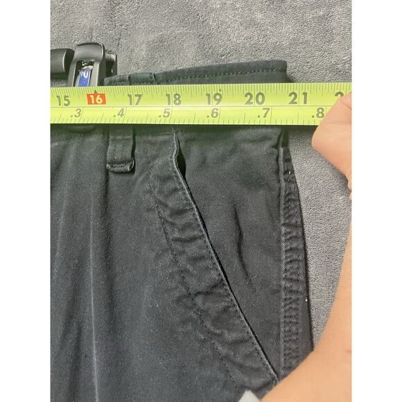 Wrangler Pants Men’s Sz 42x32 Black Cargo Relaxed Fit Workwear Hiking Outdoors - Picture 3 of 12